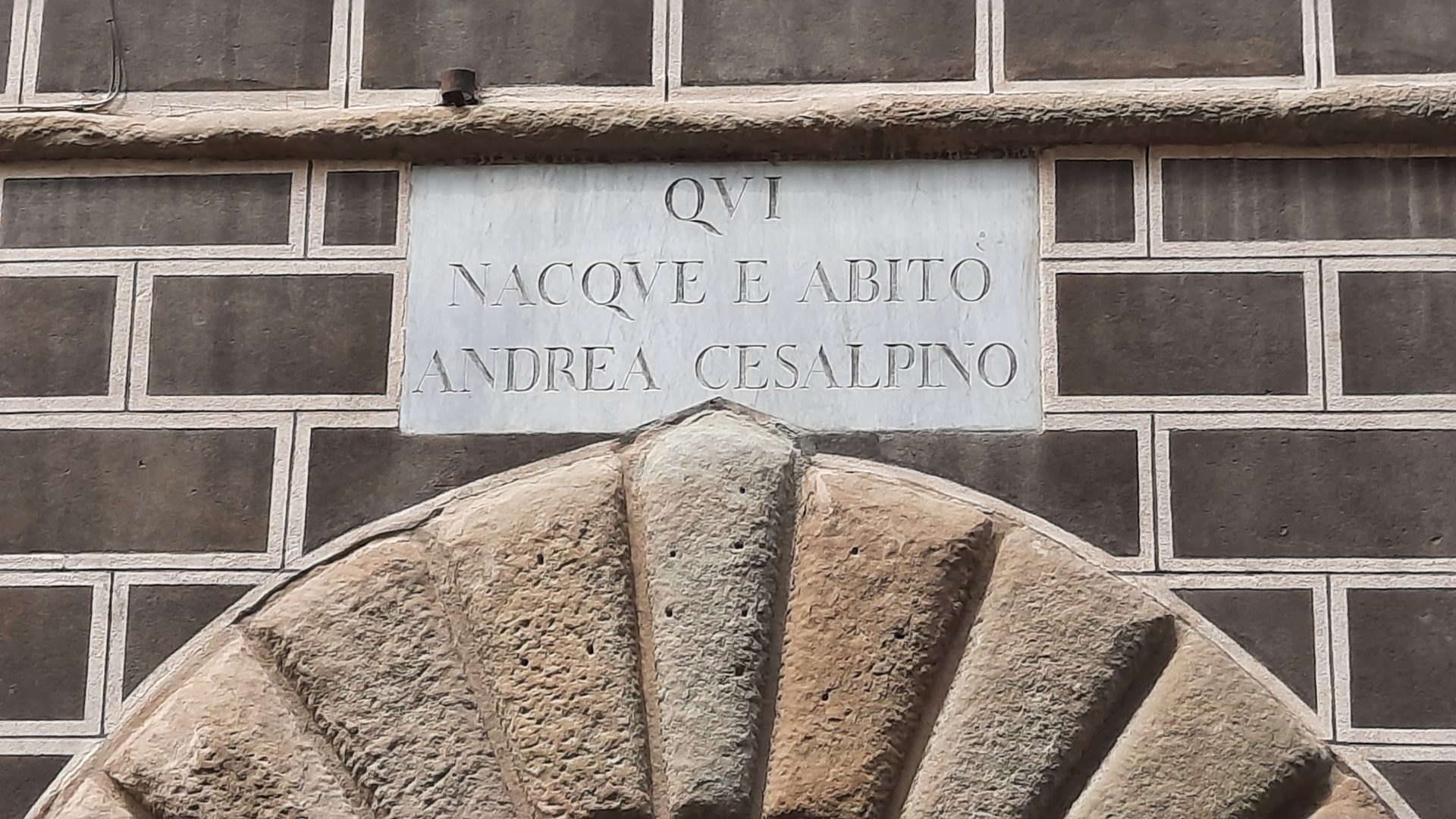 Andrea Cesalpino's birthplace, Arezzo 2022 - 04.jpg